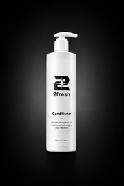 A tall white pump bottle of 2fresh Conditioner centered on a black gradient background.